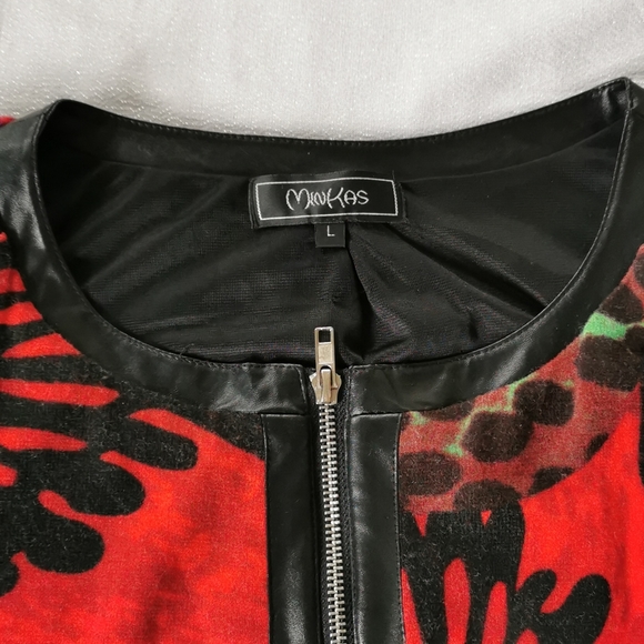 Jacket - Picture 2 of 7